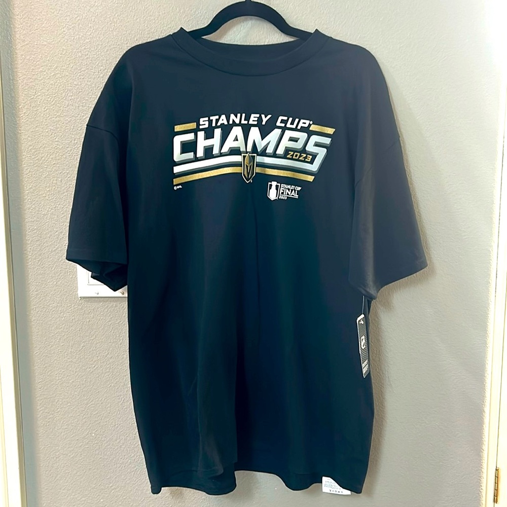 NWT Golden Knights Stanley Cup Shirt XL